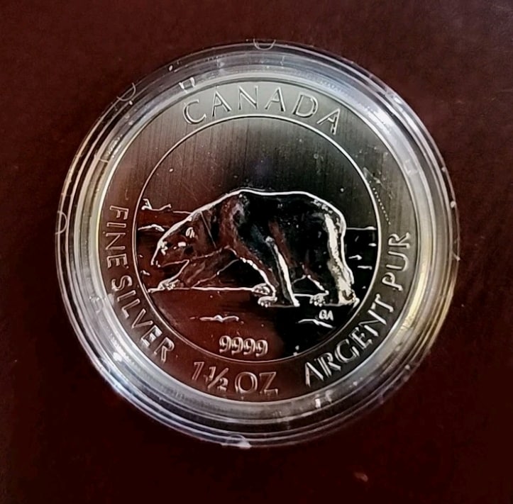 2013 1.5 oz CAD8 Canadian Silver Polar Bear and Cub .9999 Royal Canadian Mint