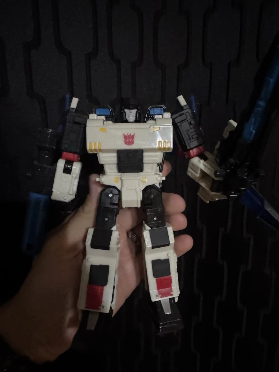 Transformers Shattered Glass Megatron