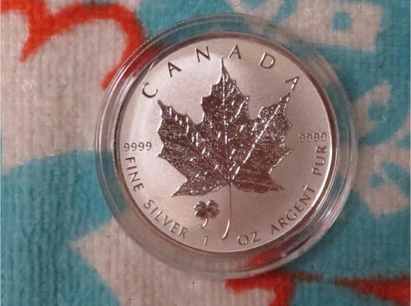 2016 Canada 1oz .999 Silver Maple Leaf Reverse Proof Clover Leaf Privy n Capsule
