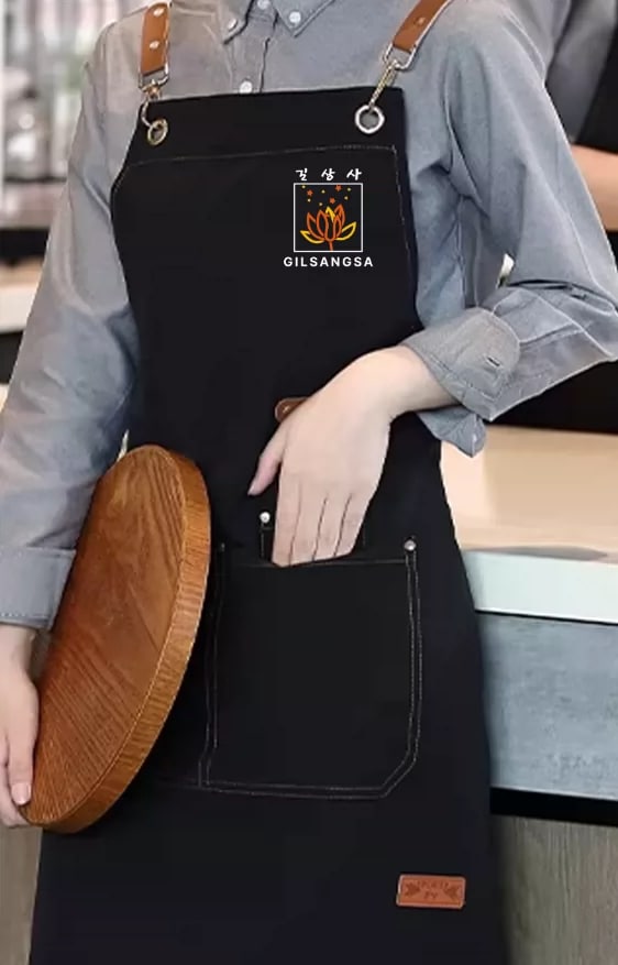 2026新款挂脖围裙定制logo印字帆布防水餐饮饭店上班专用工作男女