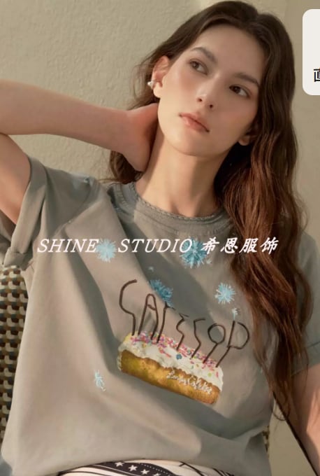 韩单LAN~海报款自留~钉珠印花字母蛋糕棉T恤薄款休闲短袖WTO164W [交易快照]