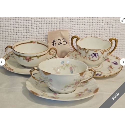 Used Porcelain 3Cups,3Saucers