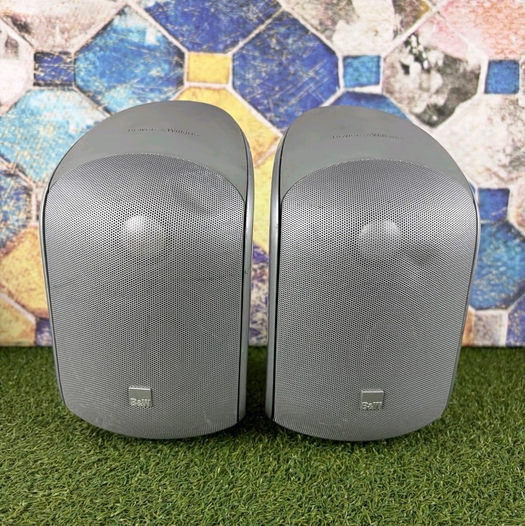 Pair of M1 MK1 Silver Satellite Speakers