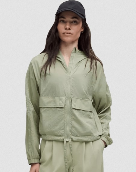 룰루레몬) 후드 라이트 릴랙스핏 자켓 $79