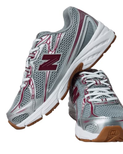 어반아웃피터스) 뉴발란스 740 러닝 스니커즈 $91.99